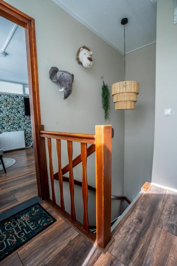 The Lion King - 6 Person Linked Apartment With Roof Terrace โกรนิงเงน ภายนอก รูปภาพ